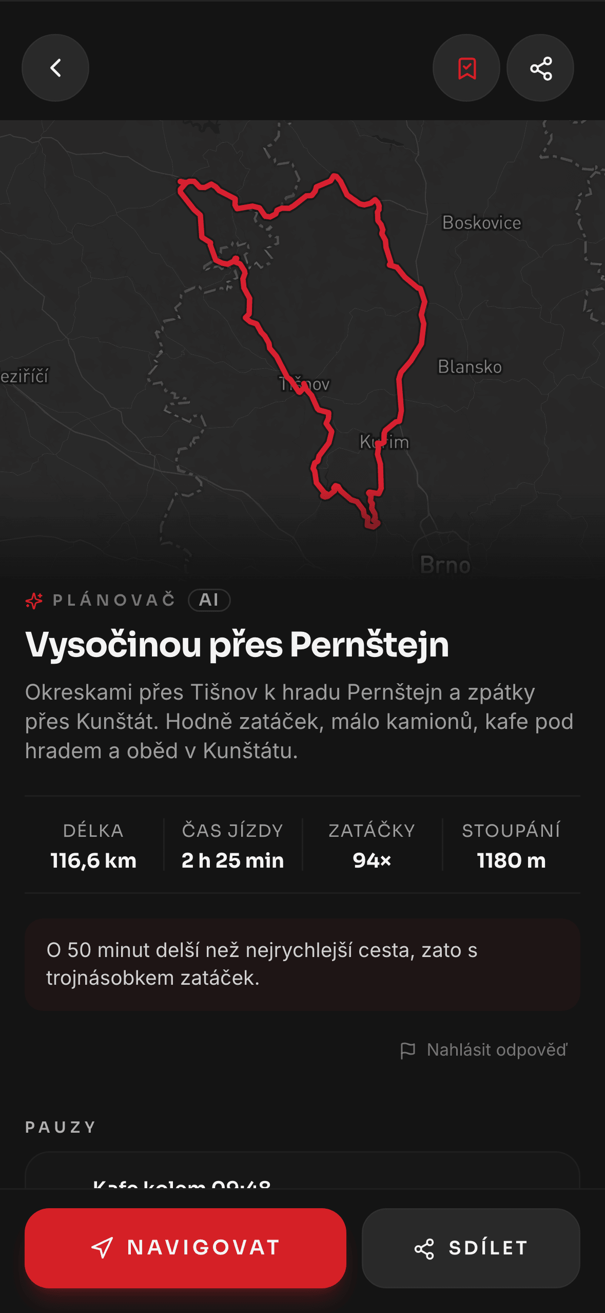 Výsledek AI plánu Vysočinou přes Pernštejn: trasa na mapě, 116,6 km, 2 h 25 min, 94 zatáček a 1 180 m stoupání
